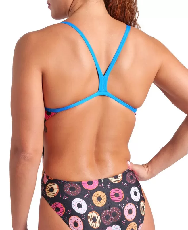 W ARENA DONUTS SWIMSUIT CHALLANGE BACK 